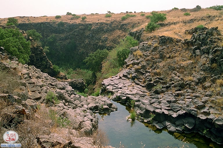 golan-lake-drop