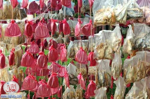 drying prawns