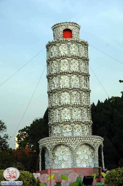 tower of pisa lantern