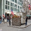 checkpoint-charlie-berlin